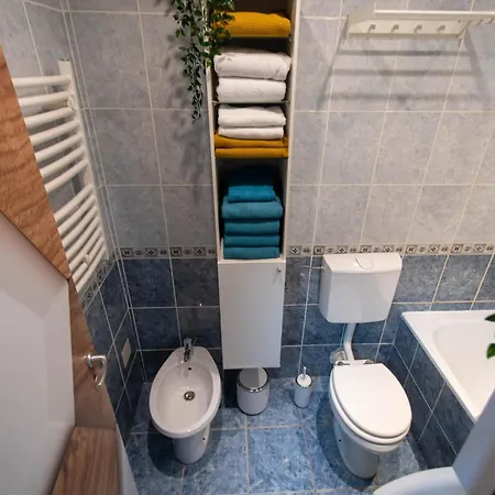 Spacious Duplex For Up To 6ppl With Free Parking New Lägenhet Novi Sad