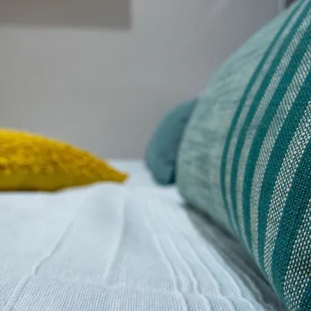 Spacious Duplex For Up To 6ppl With Free Parking New *