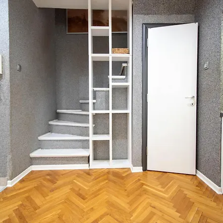 Apartament Spacious Duplex For Up To 6ppl With Free Parking New *