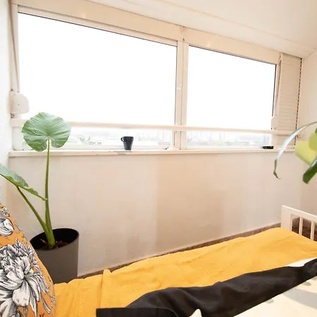 Lägenhet Spacious Duplex For Up To 6ppl With Free Parking New Novi Sad