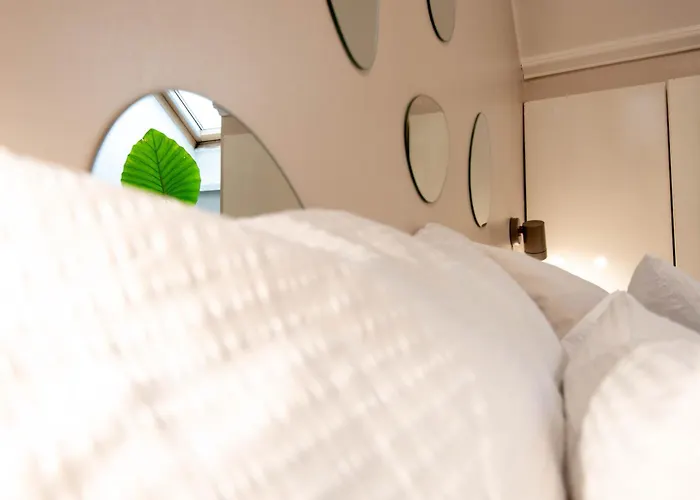 Spacious Duplex For Up To 6ppl With Free Parking New Apartman *